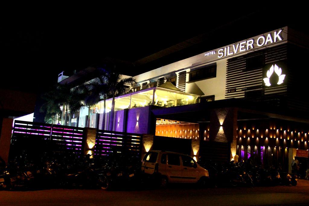 Bilāspur Hotel Silver Oak מראה חיצוני תמונה
